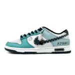 [Custom Playful game Qinghui]  Dunk Skateboarding Shoes Women's Low-top White/black