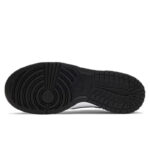 [Custom The woman got married happily]  Dunk Skateboarding Shoes Women's - Image 4