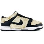 [Custom Roses in No Person's Land]  Dunk Skateboarding Shoes Women's - Image 3