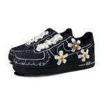 [Custom Three-dimensional flowers for women]  Air Force 1 Skateboarding Shoes Women's - Image 3