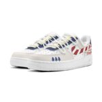 [Custom Deconstructing the Christmas striped woman]  Air Force 1 Skateboarding Shoes Women's Low-top Blue - Image 2