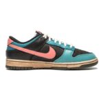 [Custom Men's graffiti in black and red]  Dunk Skateboarding Shoes Men - Image 2