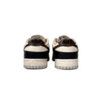 [Custom Black, red and green for men on a snowy Christmas night]  Dunk Skateboarding Shoes Men - Image 5