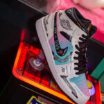[Custom Cyber Cotton Candy] Jordan Air Jordan 1 Mid Unisex Skateboarding Shoes - Image 25