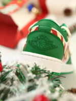 [Custom Christmas Puppy] Dunk Skateboarding Shoes Unisex Low-top - Image 2