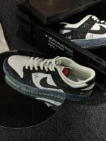 [Custom Falling, Hand-Sprayed Ink Artistry] Dunk Low Skateboard Shoes Unisex - Image 8