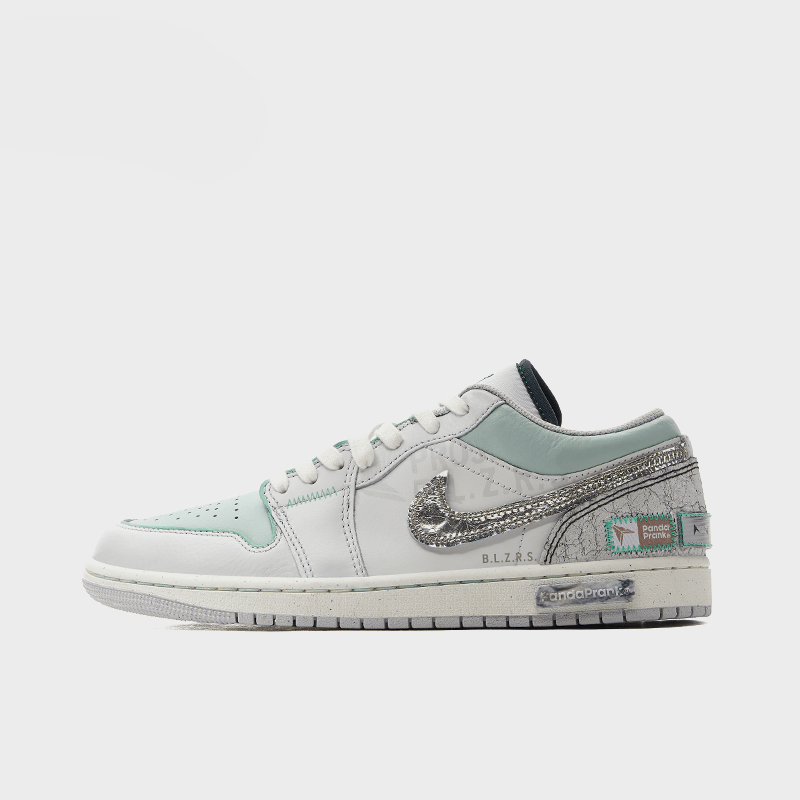 1_065e57a1-834c-40f7-aeb0-8d9fbd78cc40.png Starlight - Men's Jordan 1 Low Custom - Image 1