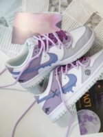 [Custom Clumsy Little Devil] Dunk Skateboarding Shoes Unisex Low-top Purple/Gray/White - Image 9