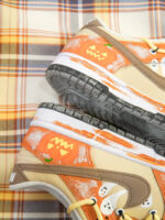 [Custom Sleepless Nights] Dunk Skateboarding Shoes Unisex Low-top Orange - Image 10