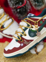 [Custom Celestial Sleigh] Dunk Skateboarding Shoes Unisex Low-top Green/Red - Image 5