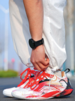 [Raging Flames - Graffiti Gradient White Red Black] Custom Street LiNing Men's Basketball Shoes - Image 3