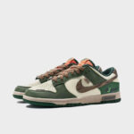 Light Year - Men's Dunk Low Custom - Image 3