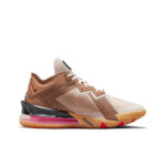 [Custom Wile E. vs Roadrunner] Lebron 18 Low EP Basketball Shoes Unisex Spilt Color - Image 3