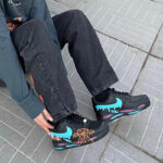 [Custom Bear Black Graffiti] Air Force 1 Skateboarding Shoes Unisex Low-top Blue