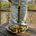 [Custom Yellow Warning] Dunk Low Skateboard Shoes Unisex Yellow - Image 8