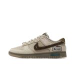 [Custom Winter Wonderland] Dunk Skateboarding Shoes Unisex Low-top Brown