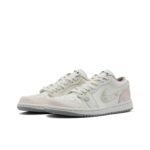 [Custom Camellia‘s Message] Jordan Air Jordan 1 Low Top Unisex Skateboarding Shoes - Image 9