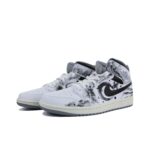 [Custom Knights Errant] Air Jordan 1 Mid - Top Skateboarding Shoes Unisex White/Black - Image 2