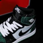 [Custom Green Toe - Full Diamond] Air Jordan High - Top Skateboarding Shoes Unisex - Image 8