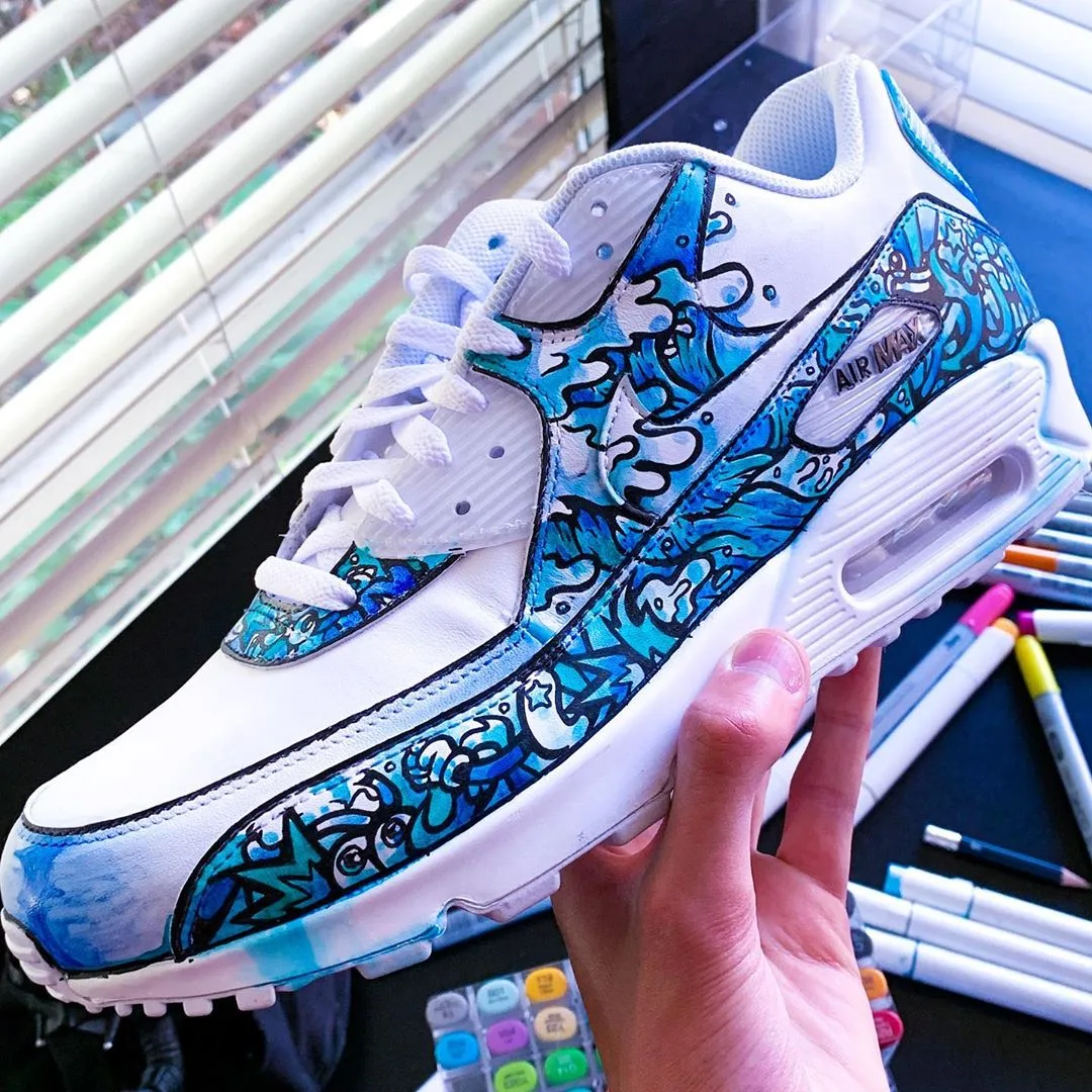 Design Like a Sneaker Artist: Your Canvas, Your Rules 🖌️🧢